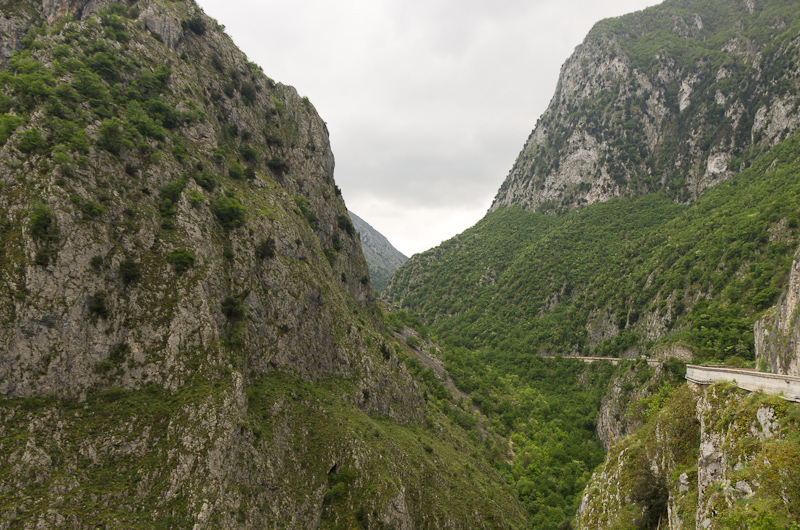 Motorcycle road through the Sagittario gorges